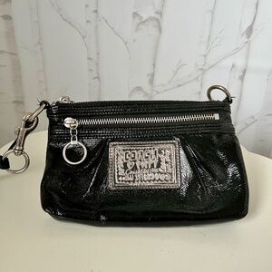 Coach Poppy Wristlet
